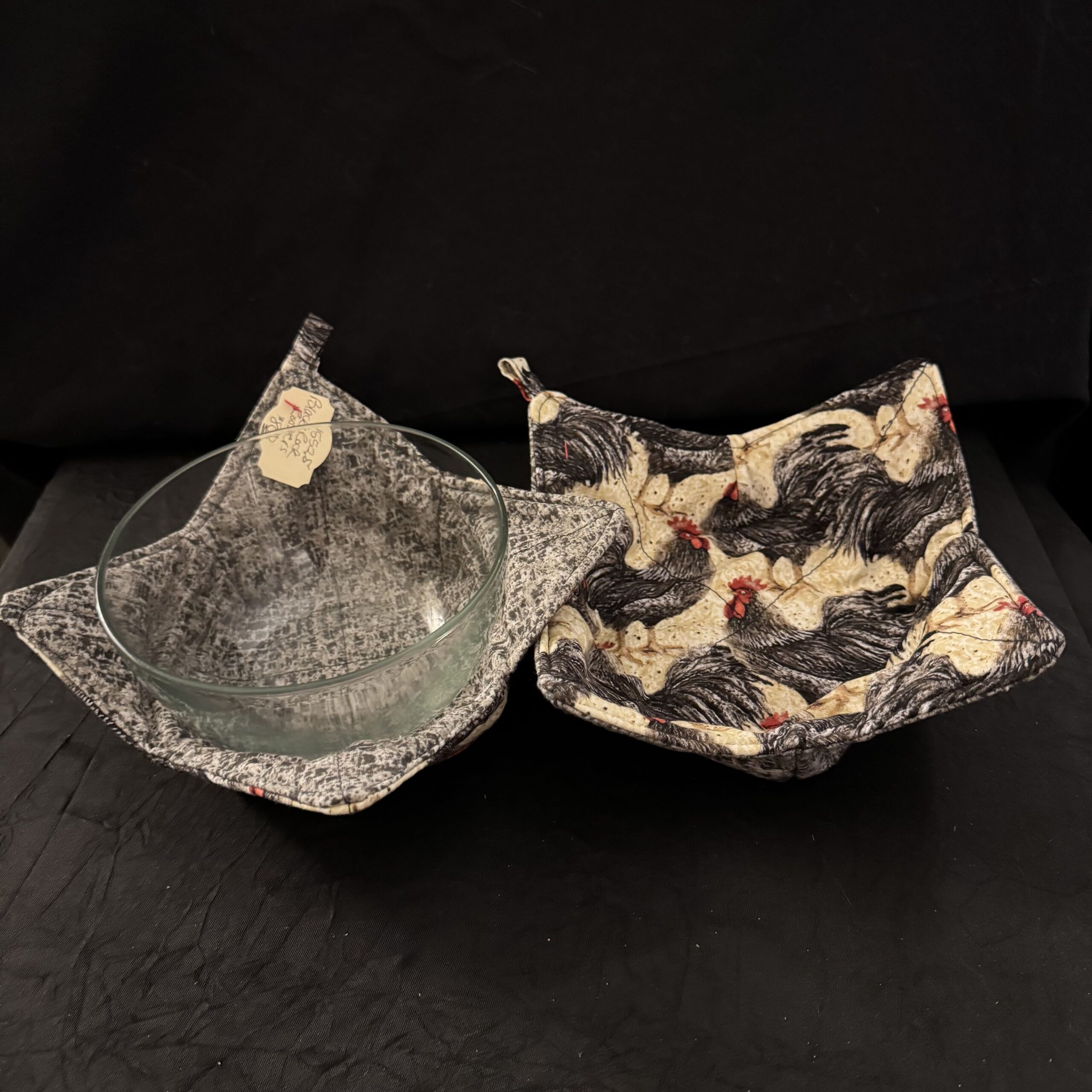 Bowl_holders-Moms_Bowls-Roosters-Grey Roosters Grey - Image 1