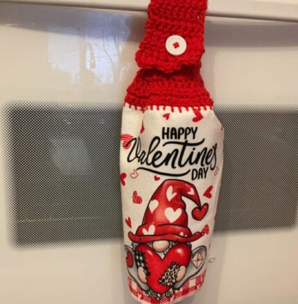 Crocheted Towel Gnome Valentines