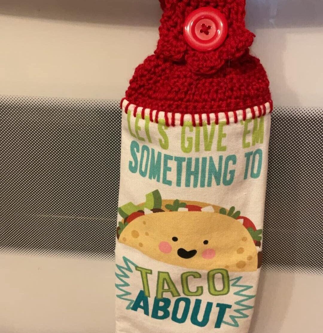 Crocheted_Towels-Food_Towels-CrochetedTowel_TacoAbout Crocheted Towel Taco About - Image 1