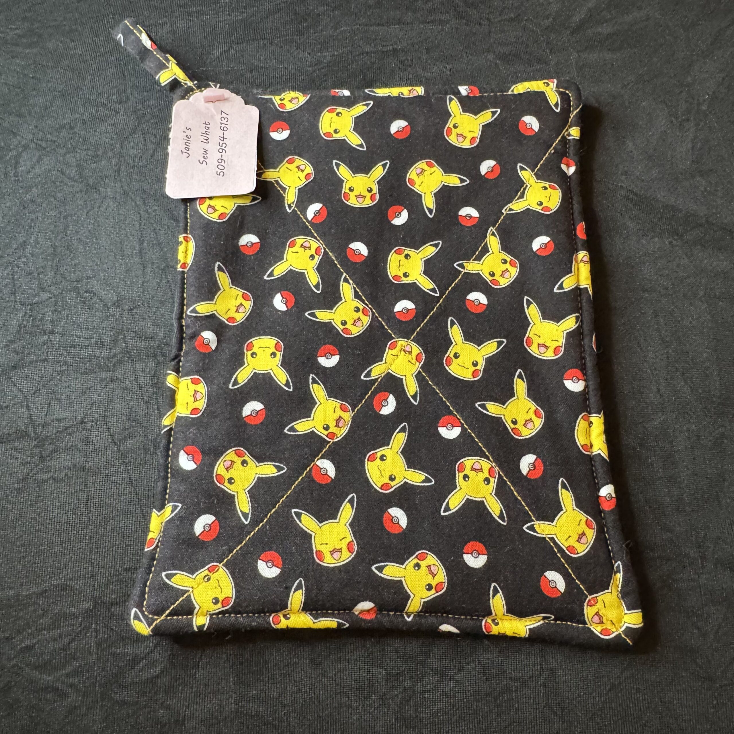 Pot_Holders-PotHolder_Pikachu Pot Holder Pikachu - Image 1